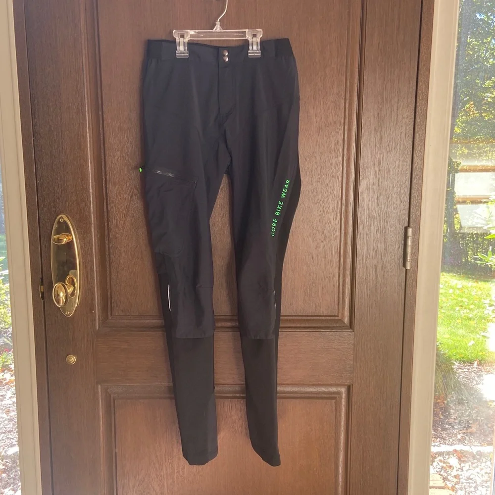 GOREWEAR Windstopper bike pants - Picture 1 of 6